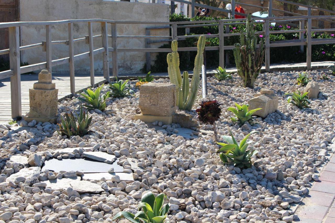 טבארקה Hotel Isla Plana מראה חיצוני תמונה