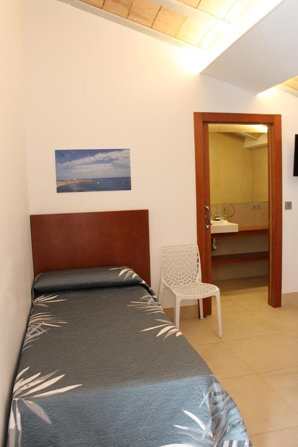 טבארקה Hotel Isla Plana מראה חיצוני תמונה
