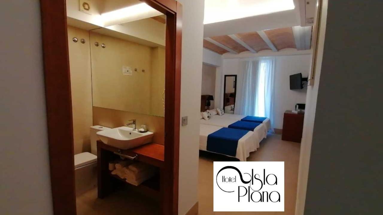 טבארקה Hotel Isla Plana מראה חיצוני תמונה