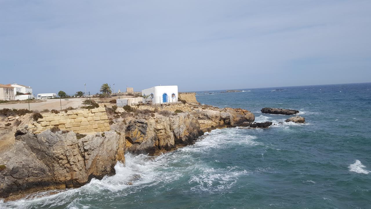 טבארקה Hotel Isla Plana מראה חיצוני תמונה